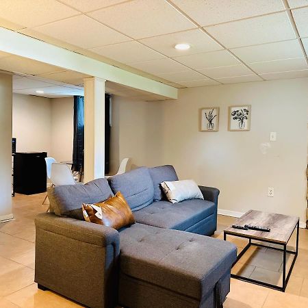 Campu'S Basement Studio W/ Private Entrance Cherry Hill Exterior foto