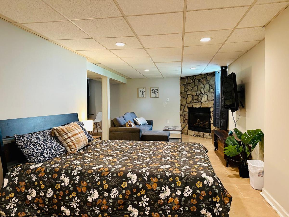 Campu'S Basement Studio W/ Private Entrance Cherry Hill Exterior foto